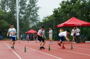 江西校园操场吃瓜事件